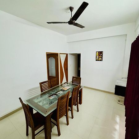 Kochi Spacious 2Bhk Near Airport מראה חיצוני תמונה