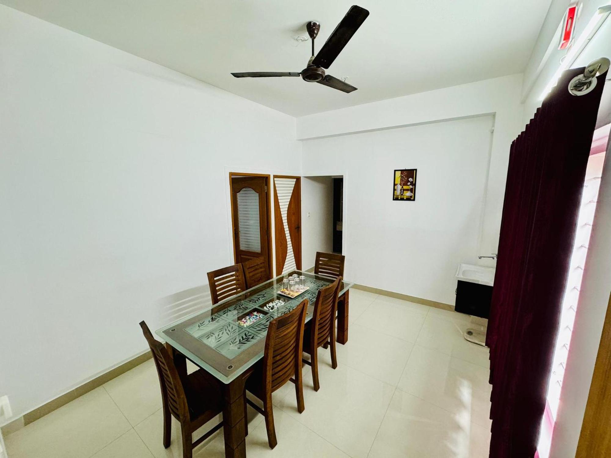 Kochi Spacious 2Bhk Near Airport מראה חיצוני תמונה